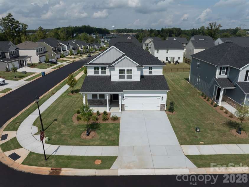 535 Larragan Drive, Denver, NC 28037.  MLS# CAR4427925, YatesRealty ID 53312. 