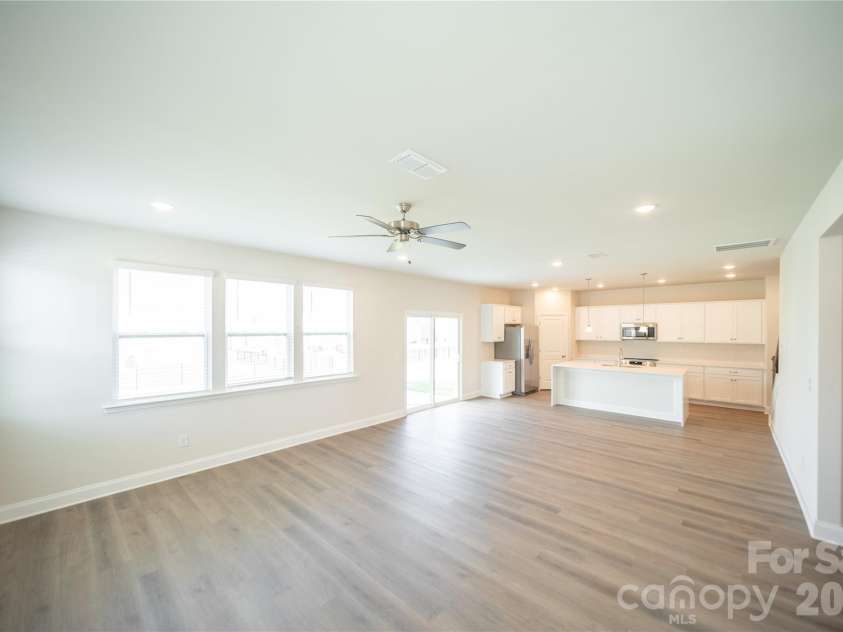 535 Larragan Drive, Denver, NC 28037.  MLS# CAR4427925, YatesRealty ID 53312. 