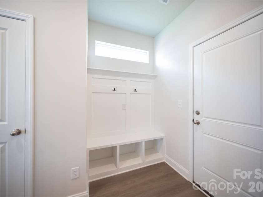 535 Larragan Drive, Denver, NC 28037.  MLS# CAR4427925, YatesRealty ID 53312. 
