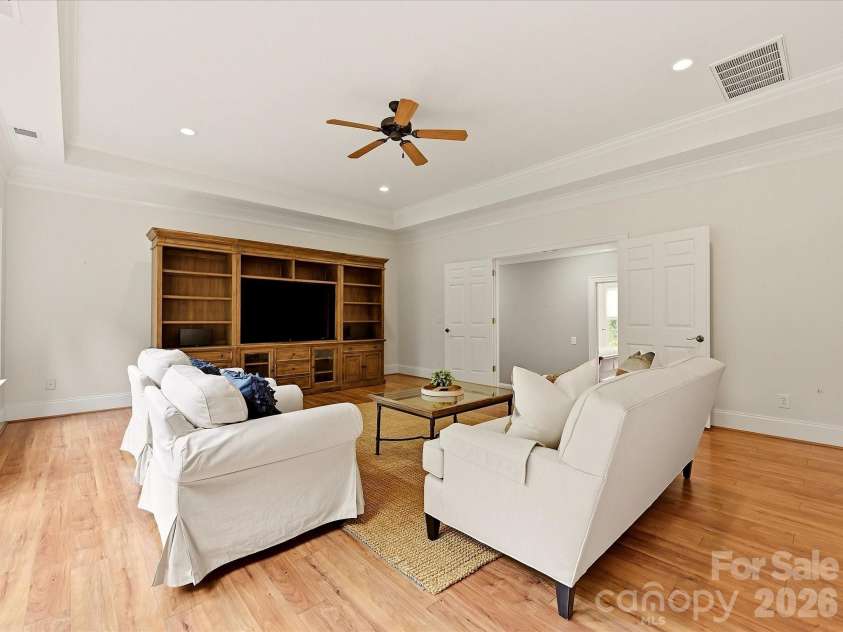 14812 Jockeys Ridge Drive, Charlotte, NC 28277.  MLS# CAR4427762, YatesRealty ID 53315. 