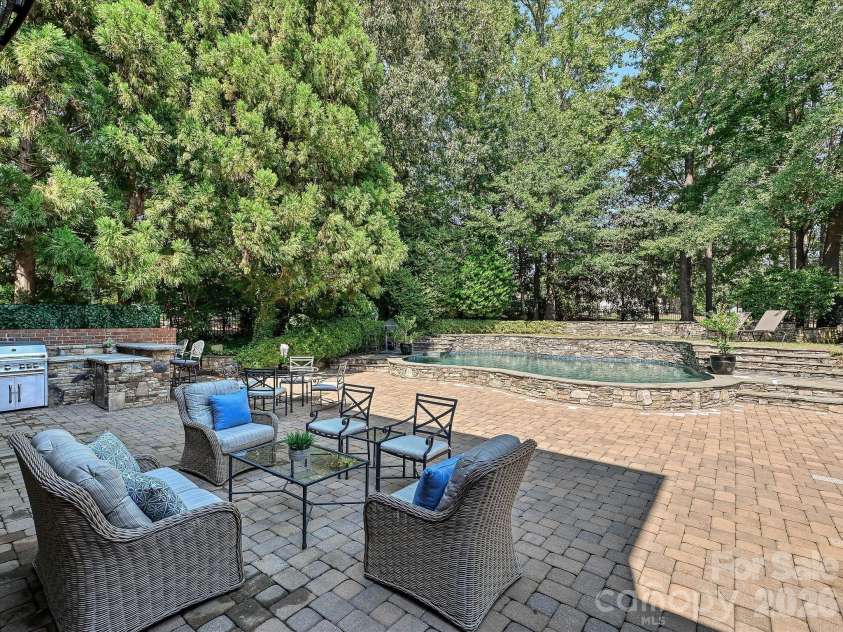 14812 Jockeys Ridge Drive, Charlotte, NC 28277.  MLS# CAR4427762, YatesRealty ID 53315. 