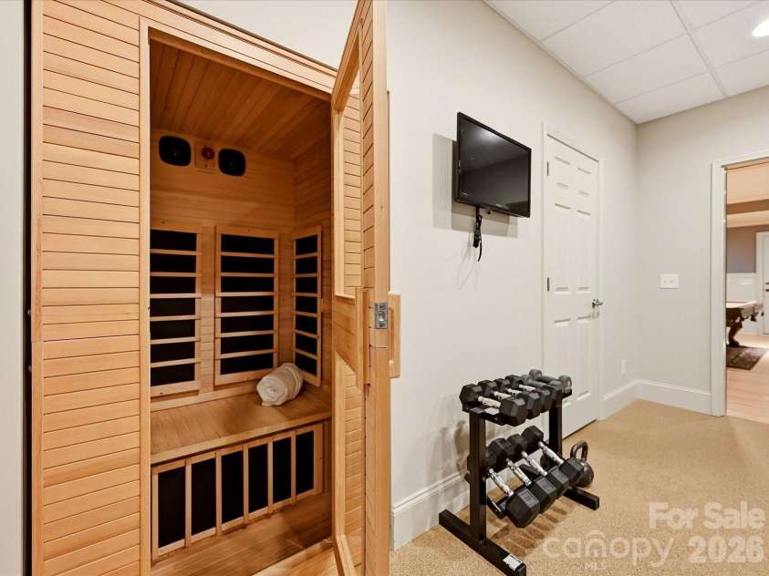 14812 Jockeys Ridge Drive, Charlotte, NC 28277.  MLS# CAR4427762, YatesRealty ID 53315. Infar-red Sauna