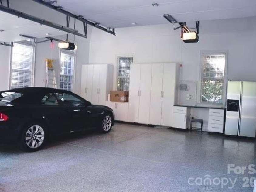 14812 Jockeys Ridge Drive, Charlotte, NC 28277.  MLS# CAR4427762, YatesRealty ID 53315. Main Level 2 car garage with epoxy floor