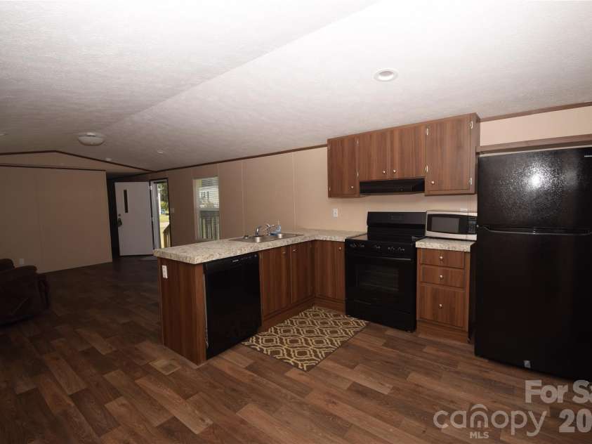 333 Brownstone Drive, Rock Hill, SC 29730.  MLS# CAR4428888, YatesRealty ID 53316. 