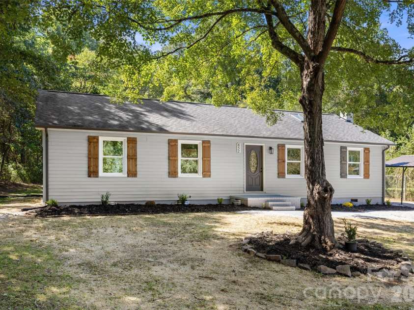 452 Riverdale Road, Mocksville, NC 27028.  MLS# CAR4428592, YatesRealty ID 53319. 