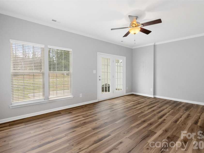 8128 Sapwood Court, Matthews, NC 28104.  MLS# CAR4320168, YatesRealty ID 5332. 