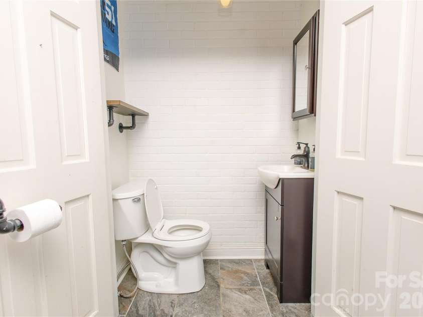 569 Rutherford Road, Marion, NC 28752.  MLS# CAR4424858, YatesRealty ID 53323. 