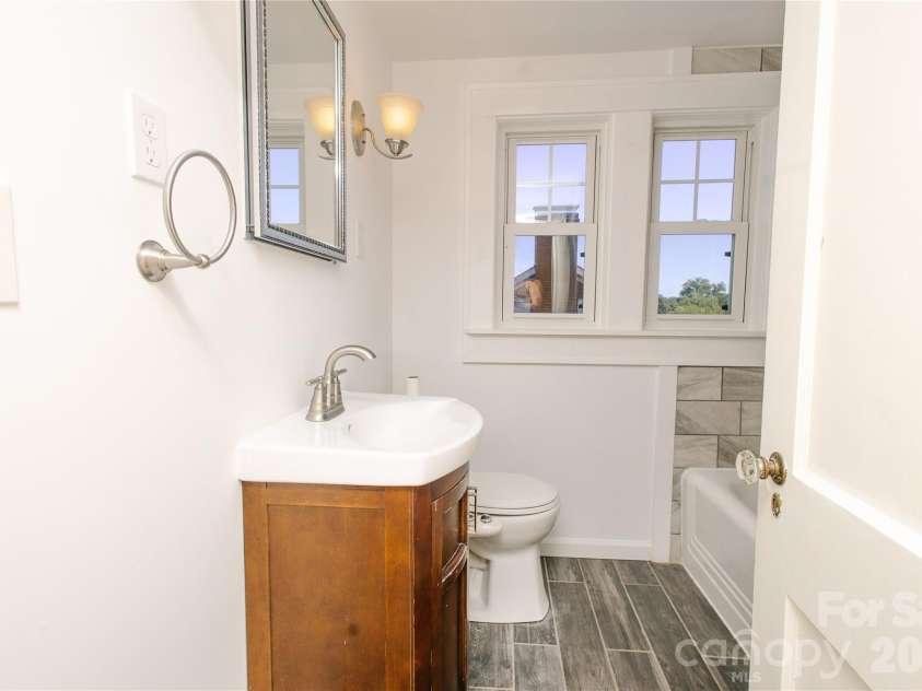 569 Rutherford Road, Marion, NC 28752.  MLS# CAR4424858, YatesRealty ID 53323. 