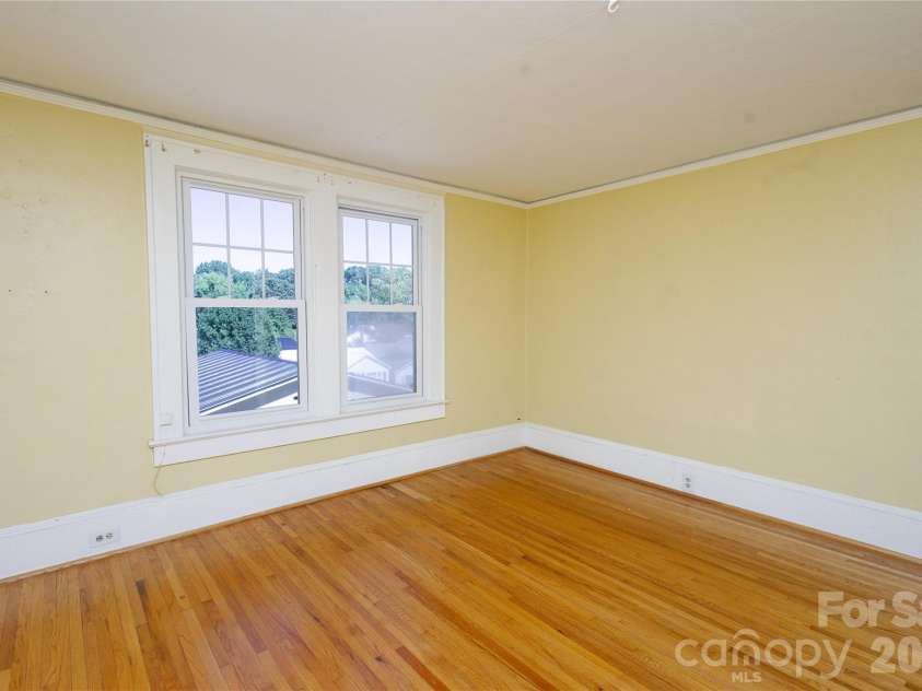 569 Rutherford Road, Marion, NC 28752.  MLS# CAR4424858, YatesRealty ID 53323. 