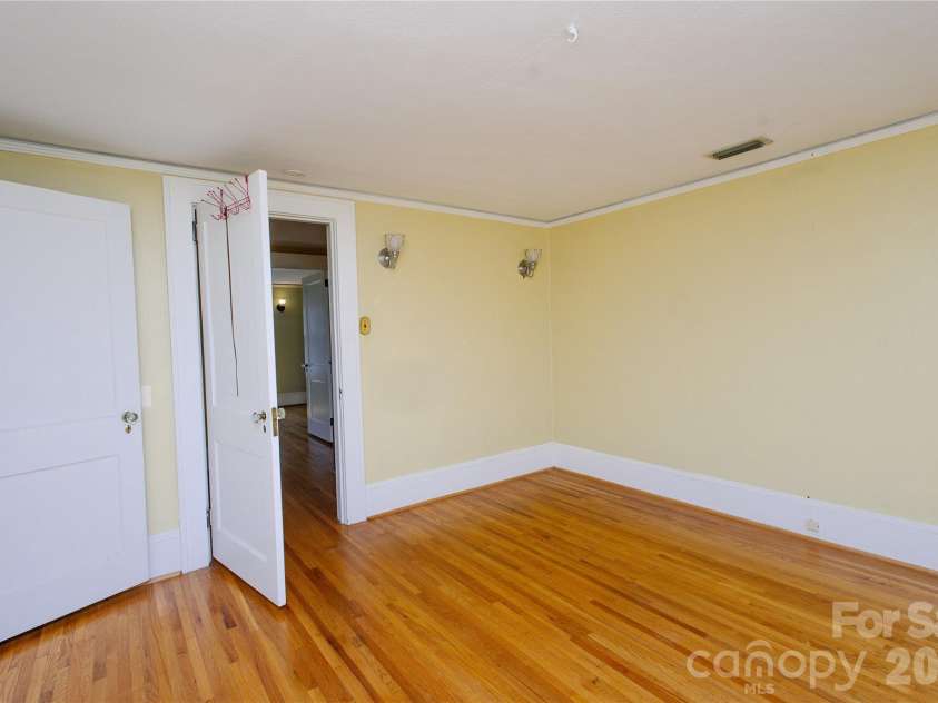 569 Rutherford Road, Marion, NC 28752.  MLS# CAR4424858, YatesRealty ID 53323. 