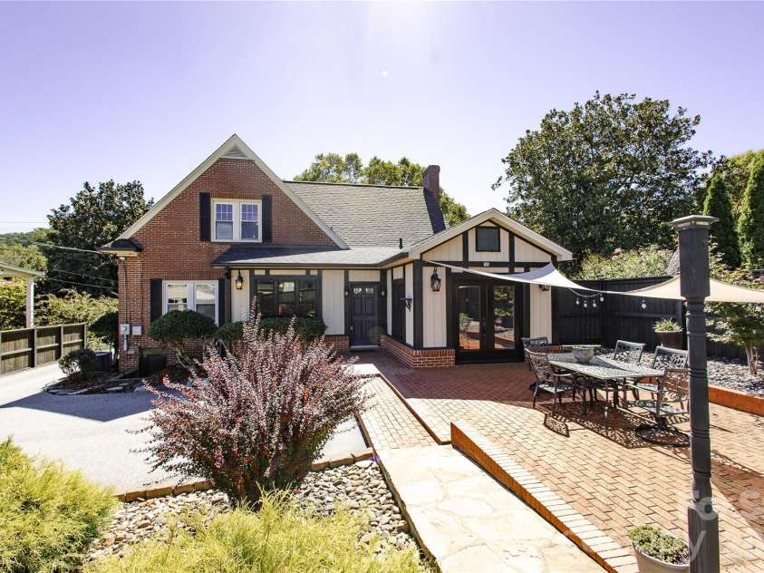 569 Rutherford Road, Marion, NC 28752.  MLS# CAR4424858, YatesRealty ID 53323. 