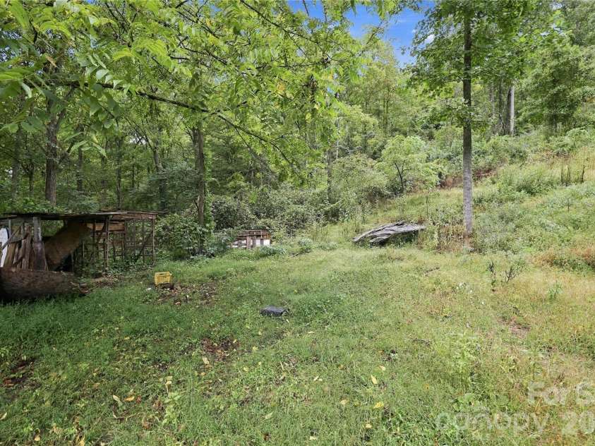 360 Poverty Branch Road, Barnardsville, NC 28709.  MLS# CAR4428894, YatesRealty ID 53324. 