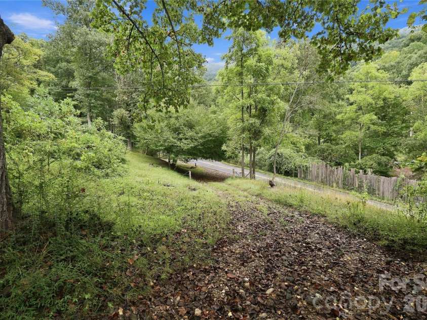 360 Poverty Branch Road, Barnardsville, NC 28709.  MLS# CAR4428894, YatesRealty ID 53324. 