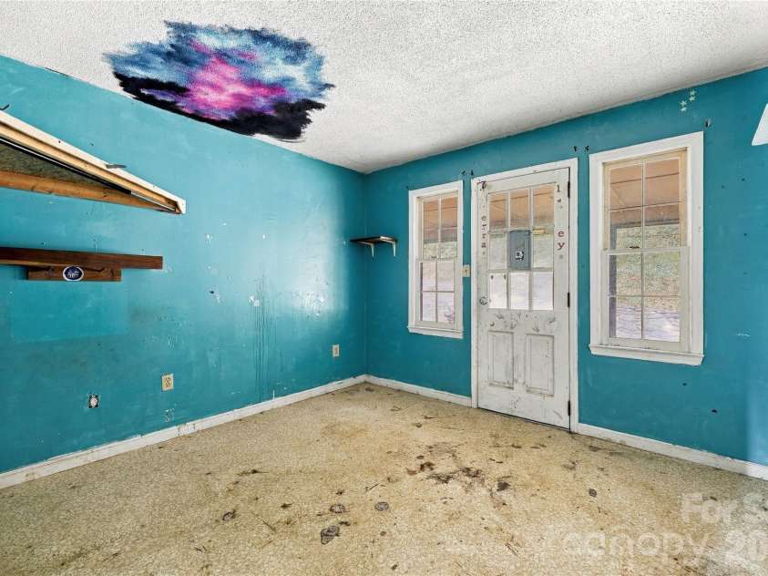 360 Poverty Branch Road, Barnardsville, NC 28709.  MLS# CAR4428894, YatesRealty ID 53324. 
