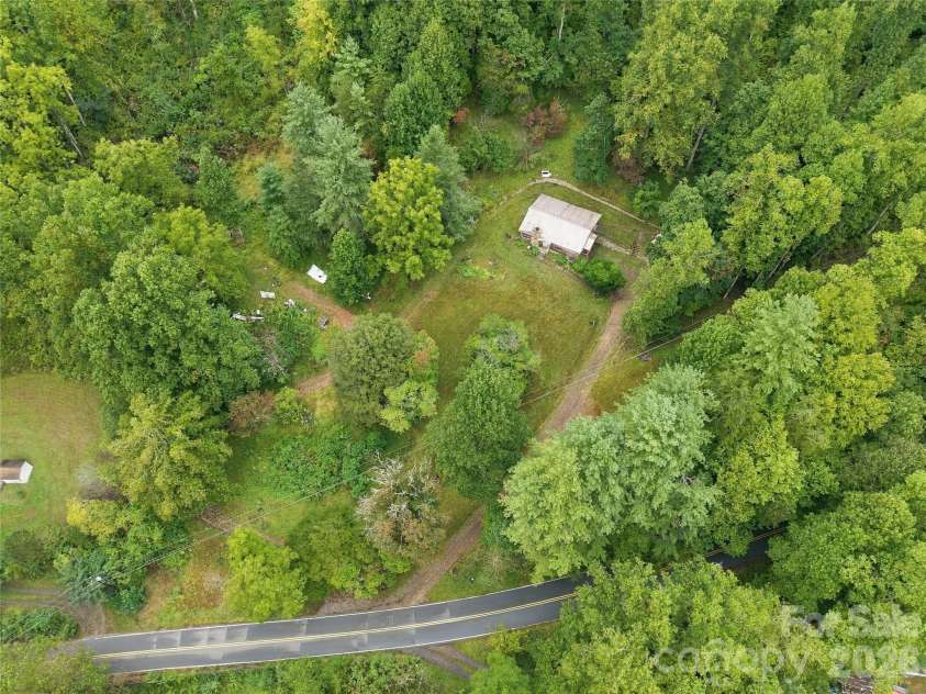 360 Poverty Branch Road, Barnardsville, NC 28709.  MLS# CAR4428894, YatesRealty ID 53324. 