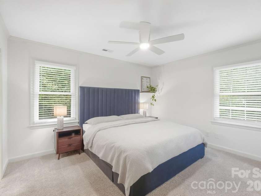 1814 Summerhill Drive, Charlotte, NC 28212.  MLS# CAR4421156, YatesRealty ID 53325. Primary bedroom