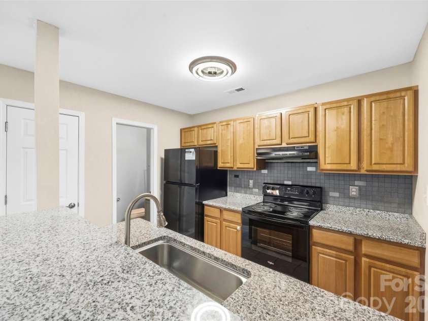 1605 Begonia Way, Rock Hill, SC 29732.  MLS# CAR4428852, YatesRealty ID 53326. 