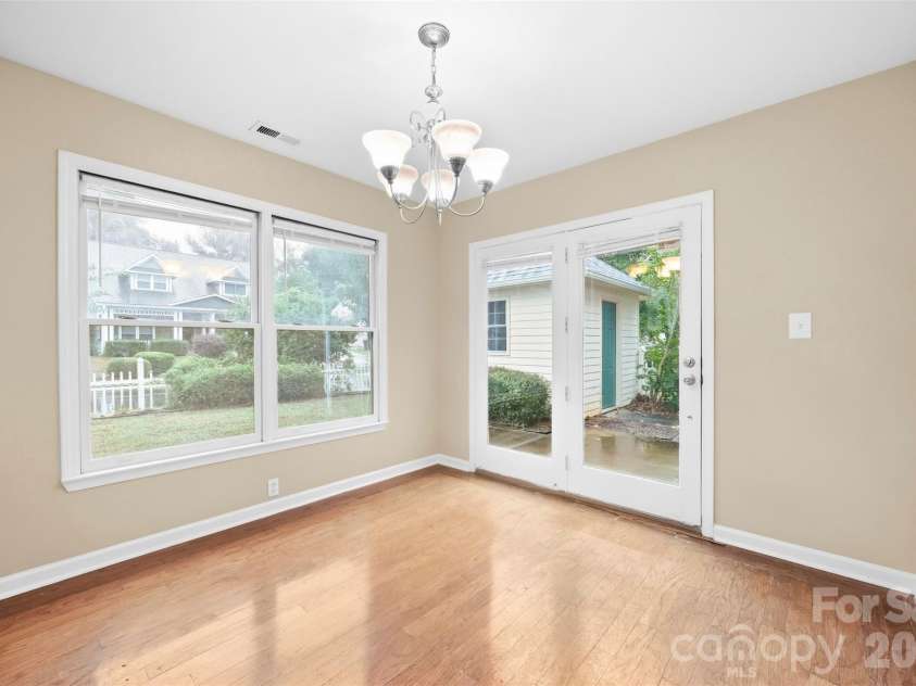 1605 Begonia Way, Rock Hill, SC 29732.  MLS# CAR4428852, YatesRealty ID 53326. 