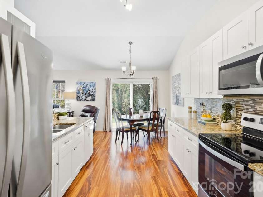 9100 Royal Highlands Court, Charlotte, NC 28277.  MLS# CAR4426414, YatesRealty ID 53327. 