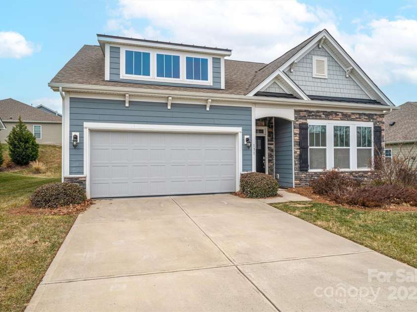 131 Northstone Road, Mooresville, NC 28115.  MLS# CAR4305778, YatesRealty ID 5333. 