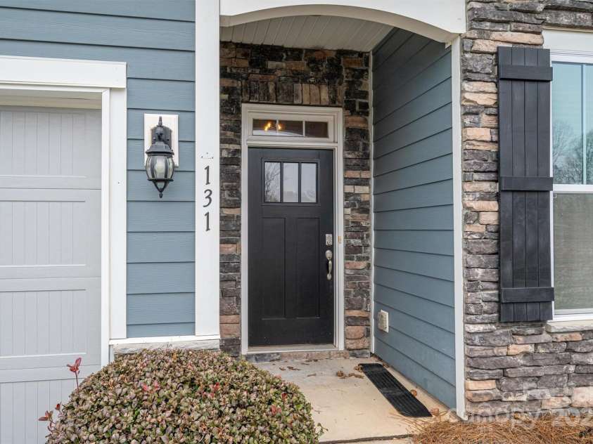 131 Northstone Road, Mooresville, NC 28115.  MLS# CAR4305778, YatesRealty ID 5333. 