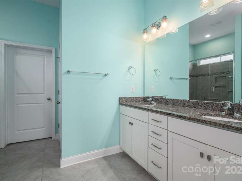 131 Northstone Road, Mooresville, NC 28115.  MLS# CAR4305778, YatesRealty ID 5333. 