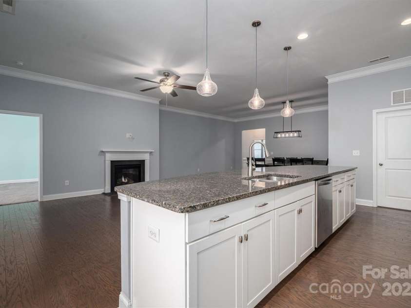 131 Northstone Road, Mooresville, NC 28115.  MLS# CAR4305778, YatesRealty ID 5333. 