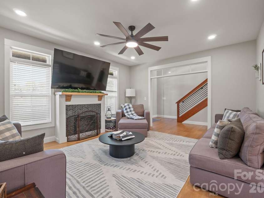 6 Leisure Circle, Granite Falls, NC 28630.  MLS# CAR4428902, YatesRealty ID 53331. 