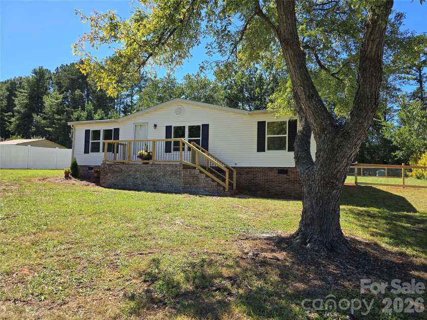 660 Childers Road, Cleveland, NC 27013.  MLS# CAR4428712, YatesRealty ID 53334. 