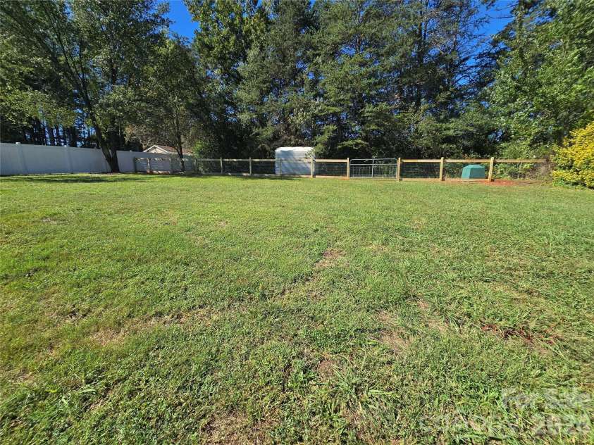 660 Childers Road, Cleveland, NC 27013.  MLS# CAR4428712, YatesRealty ID 53334. Large Backyard