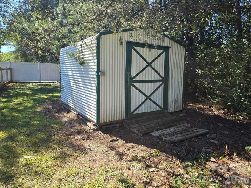660 Childers Road, Cleveland, NC 27013.  MLS# CAR4428712, YatesRealty ID 53334. Outbuilding