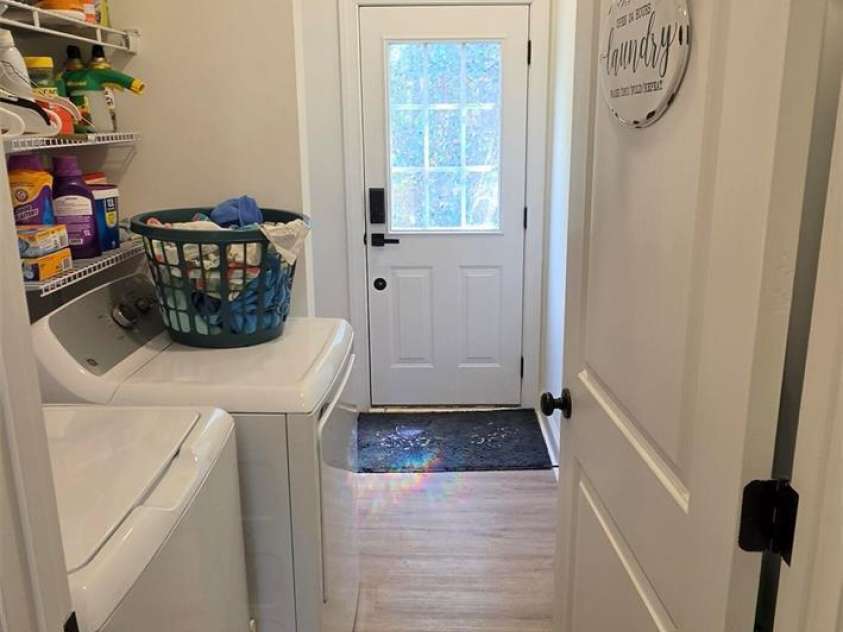 1007 Ridge Avenue, Kannapolis, NC 28083.  MLS# CAR4428925, YatesRealty ID 53339. 