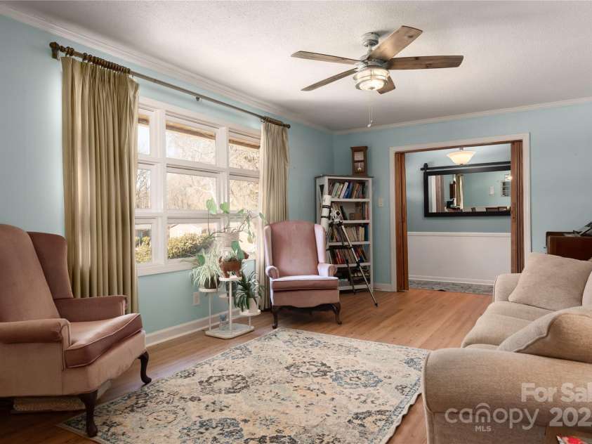 662 University Drive, Rock Hill, SC 29730.  MLS# CAR4224240, YatesRealty ID 5334. 