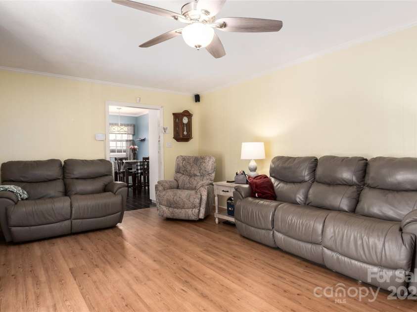 662 University Drive, Rock Hill, SC 29730.  MLS# CAR4224240, YatesRealty ID 5334. 