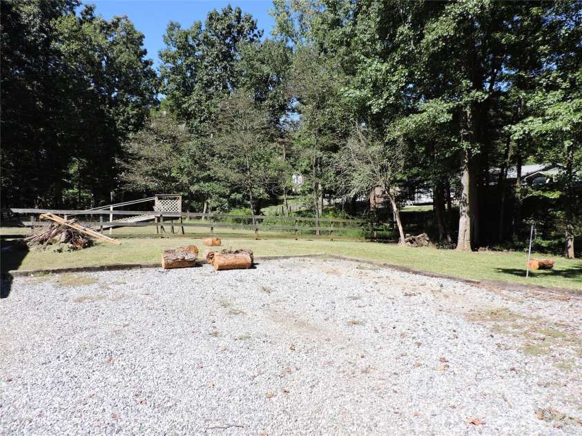6300 Wright Road, Kannapolis, NC 28081.  MLS# CAR4426259, YatesRealty ID 53341. 