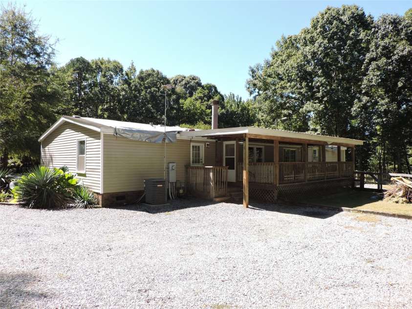 6300 Wright Road, Kannapolis, NC 28081.  MLS# CAR4426259, YatesRealty ID 53341. 