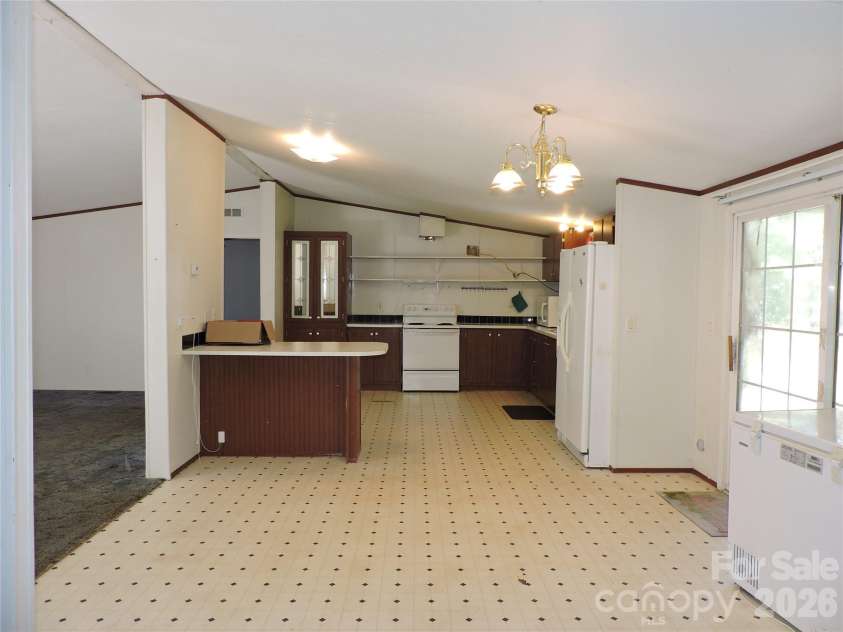 6300 Wright Road, Kannapolis, NC 28081.  MLS# CAR4426259, YatesRealty ID 53341. 
