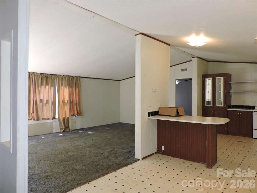 6300 Wright Road, Kannapolis, NC 28081.  MLS# CAR4426259, YatesRealty ID 53341. 