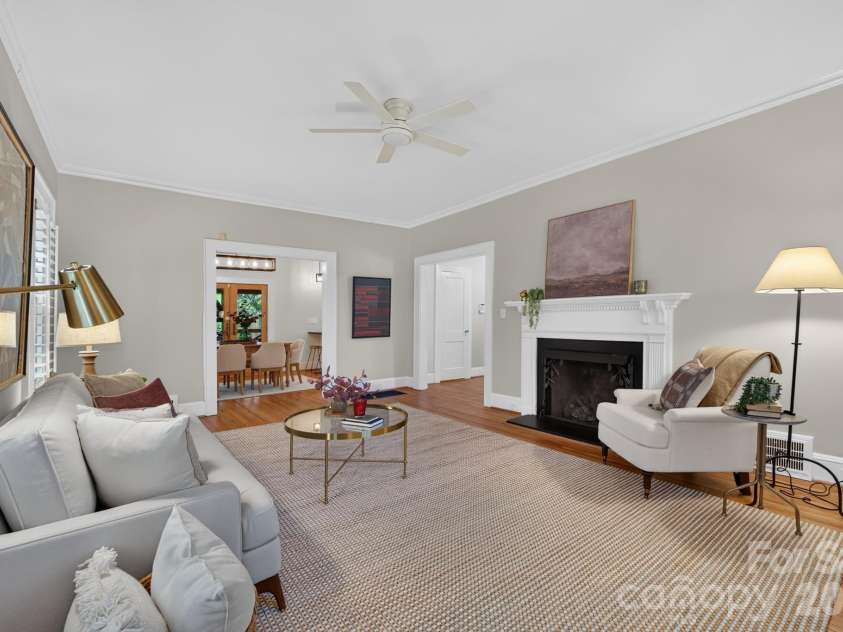3809 Tuckaseegee Road, Charlotte, NC 28208.  MLS# CAR4428272, YatesRealty ID 53342. 