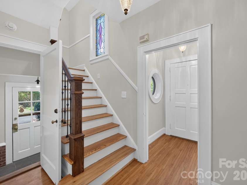 3809 Tuckaseegee Road, Charlotte, NC 28208.  MLS# CAR4428272, YatesRealty ID 53342. 