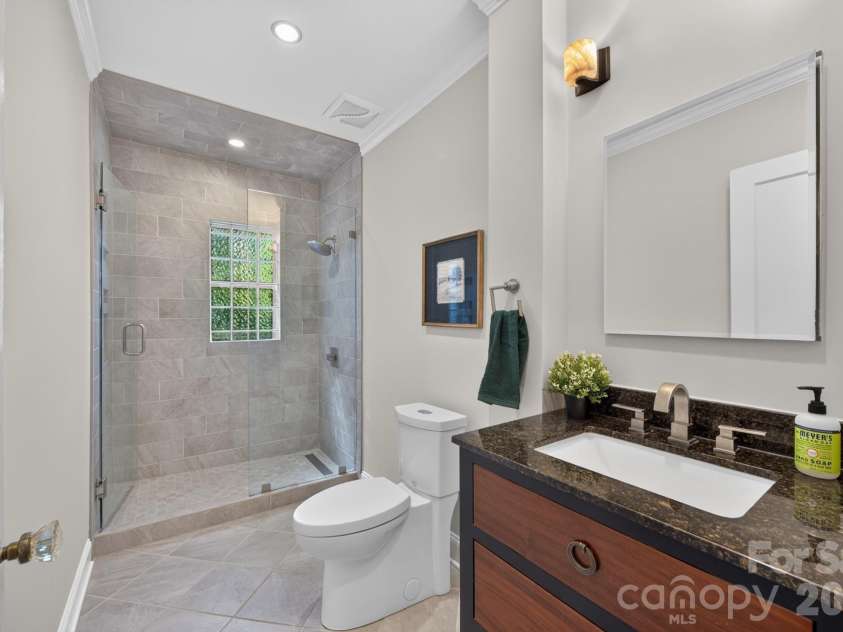 3809 Tuckaseegee Road, Charlotte, NC 28208.  MLS# CAR4428272, YatesRealty ID 53342. 