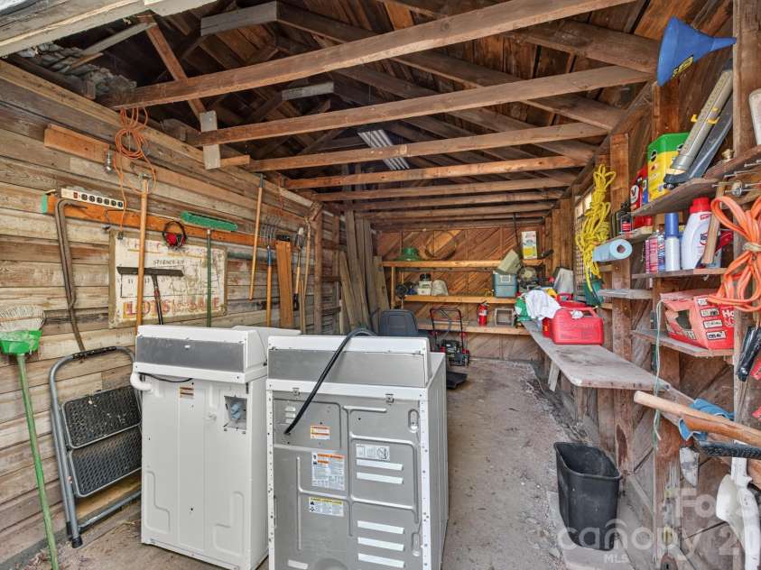 3809 Tuckaseegee Road, Charlotte, NC 28208.  MLS# CAR4428272, YatesRealty ID 53342. 