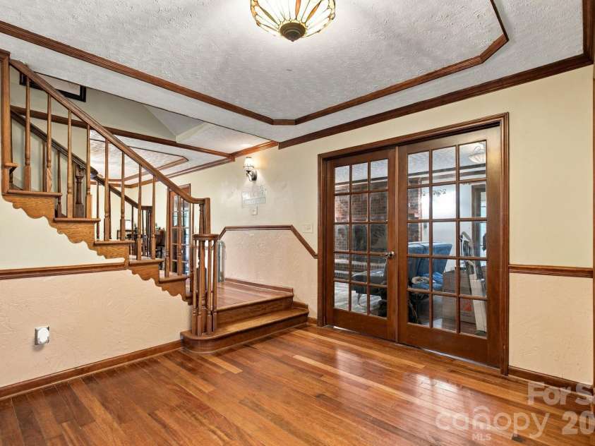 1345 Shirebourn None, Hickory, NC 28602.  MLS# CAR4428746, YatesRealty ID 53352. Entryway to this expansive home.