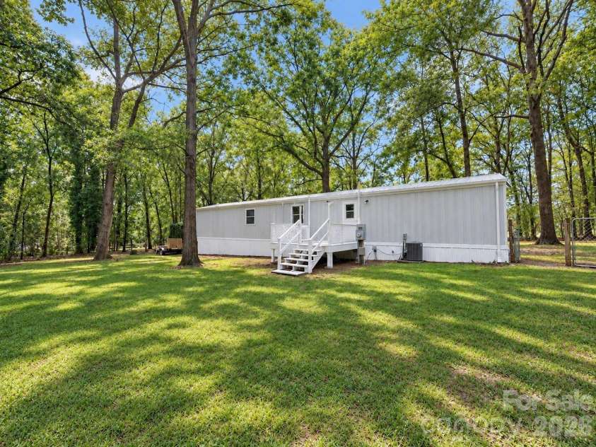 3415 Waxhaw Highway, Monroe, NC 28112.  MLS# CAR4428428, YatesRealty ID 53358. 