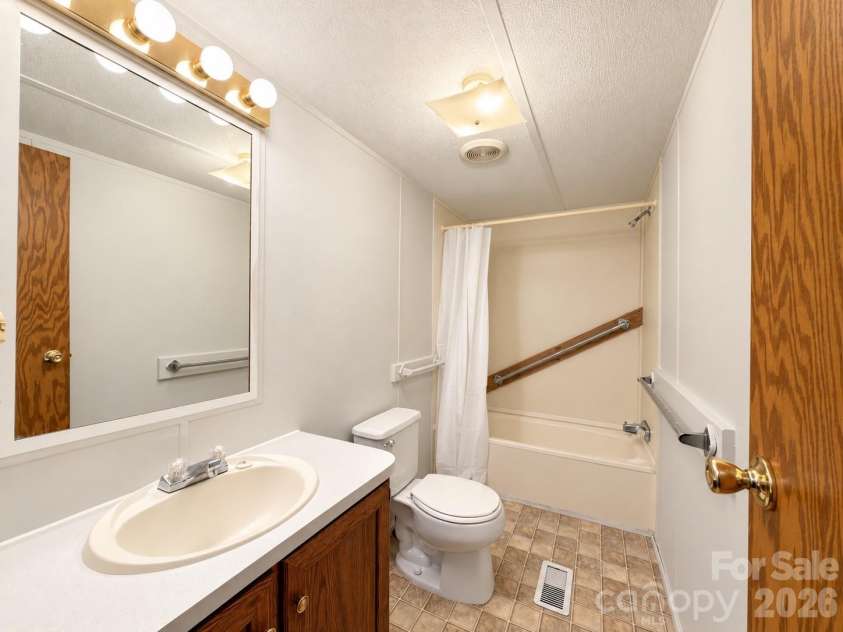 3415 Waxhaw Highway, Monroe, NC 28112.  MLS# CAR4428428, YatesRealty ID 53358. 