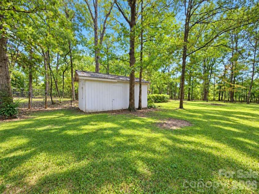 3415 Waxhaw Highway, Monroe, NC 28112.  MLS# CAR4428428, YatesRealty ID 53358. 
