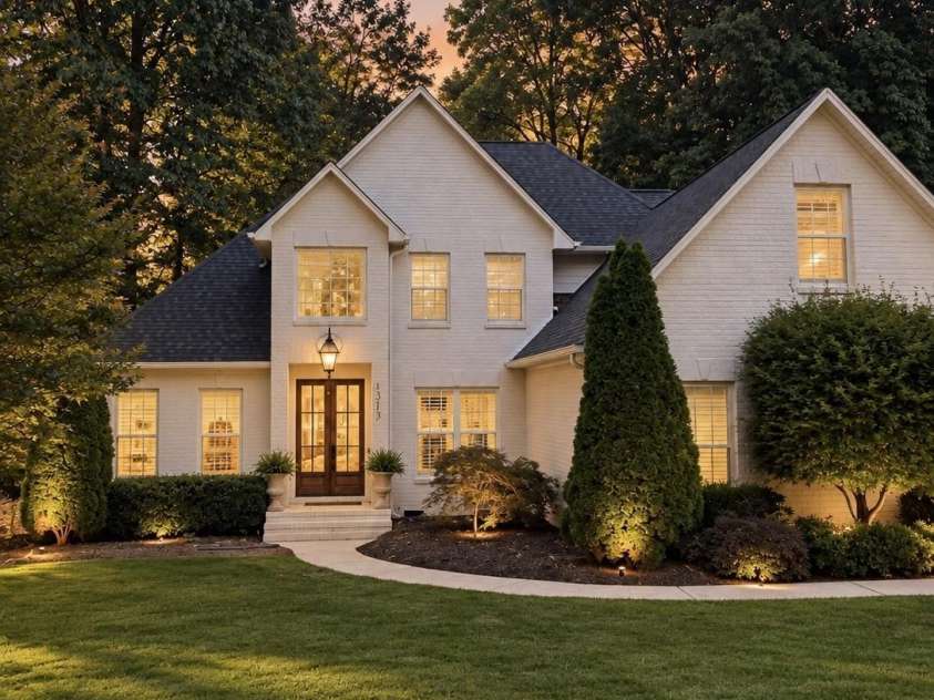 1313 Gaston Day School Road, Gastonia, NC 28056.  MLS# CAR4428288, YatesRealty ID 53359. 