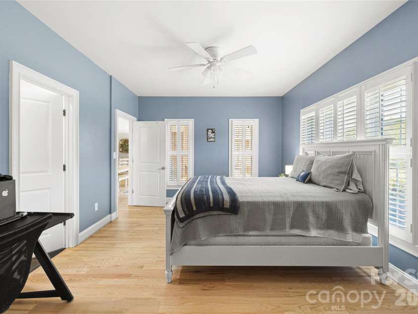 350 Royal Burgess Drive, Campobello, SC 29322.  MLS# CAR4348825, YatesRealty ID 5336. 