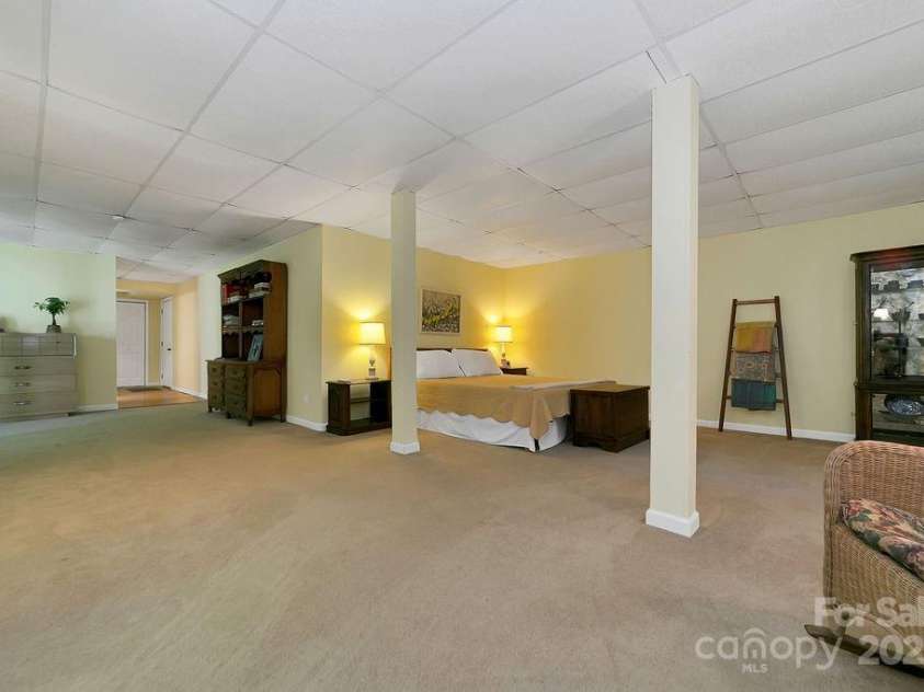57 Echota Lane, Brevard, NC 28712.  MLS# CAR4230498, YatesRealty ID 5336. 