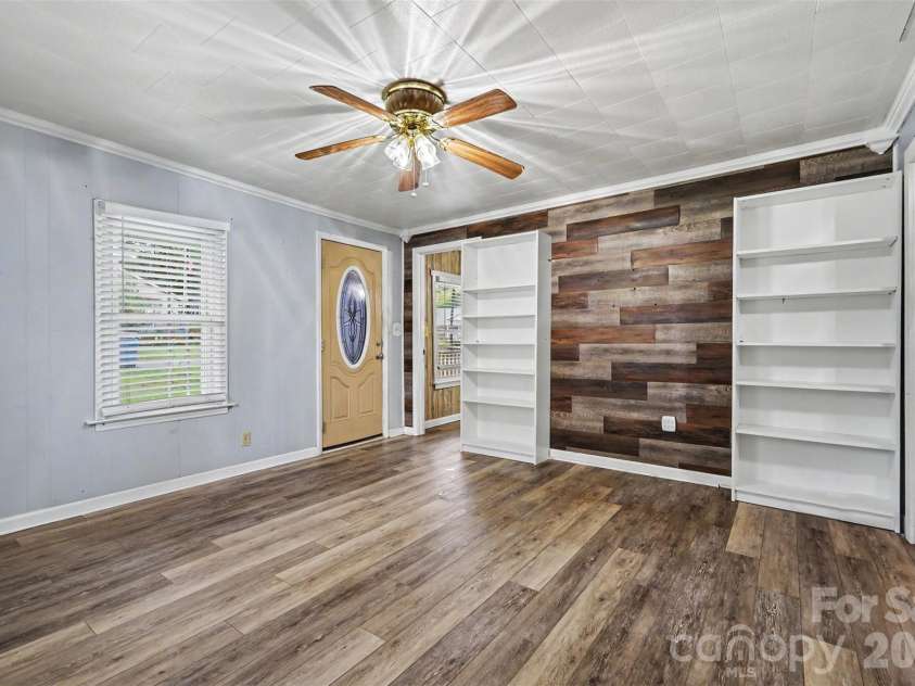 306 Edel Street, Kings Mountain, NC 28086.  MLS# CAR4428711, YatesRealty ID 53361. 